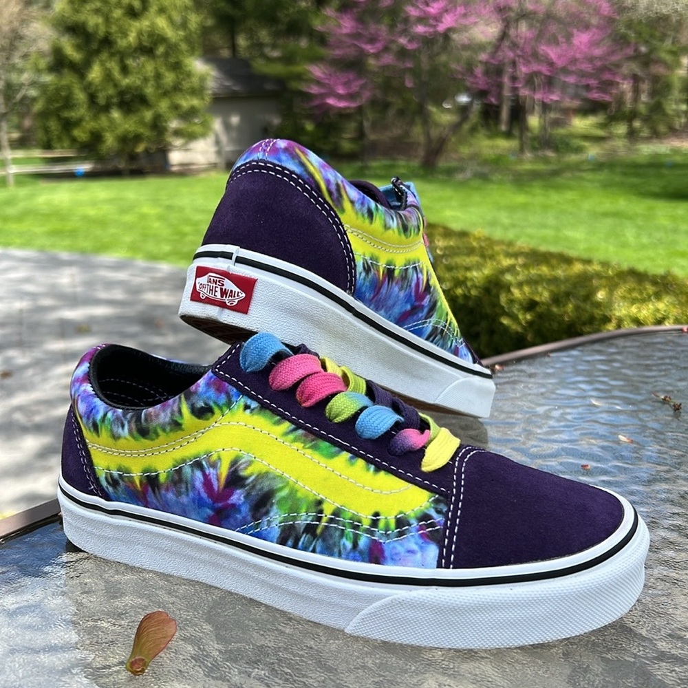 VANS UNISEX SNEAKERS - Picture 1 of 16